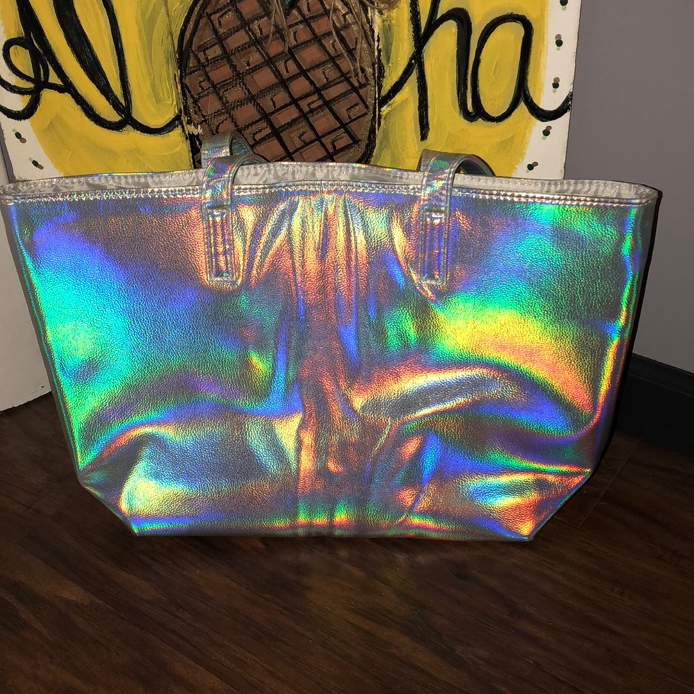 Holographic tote bag